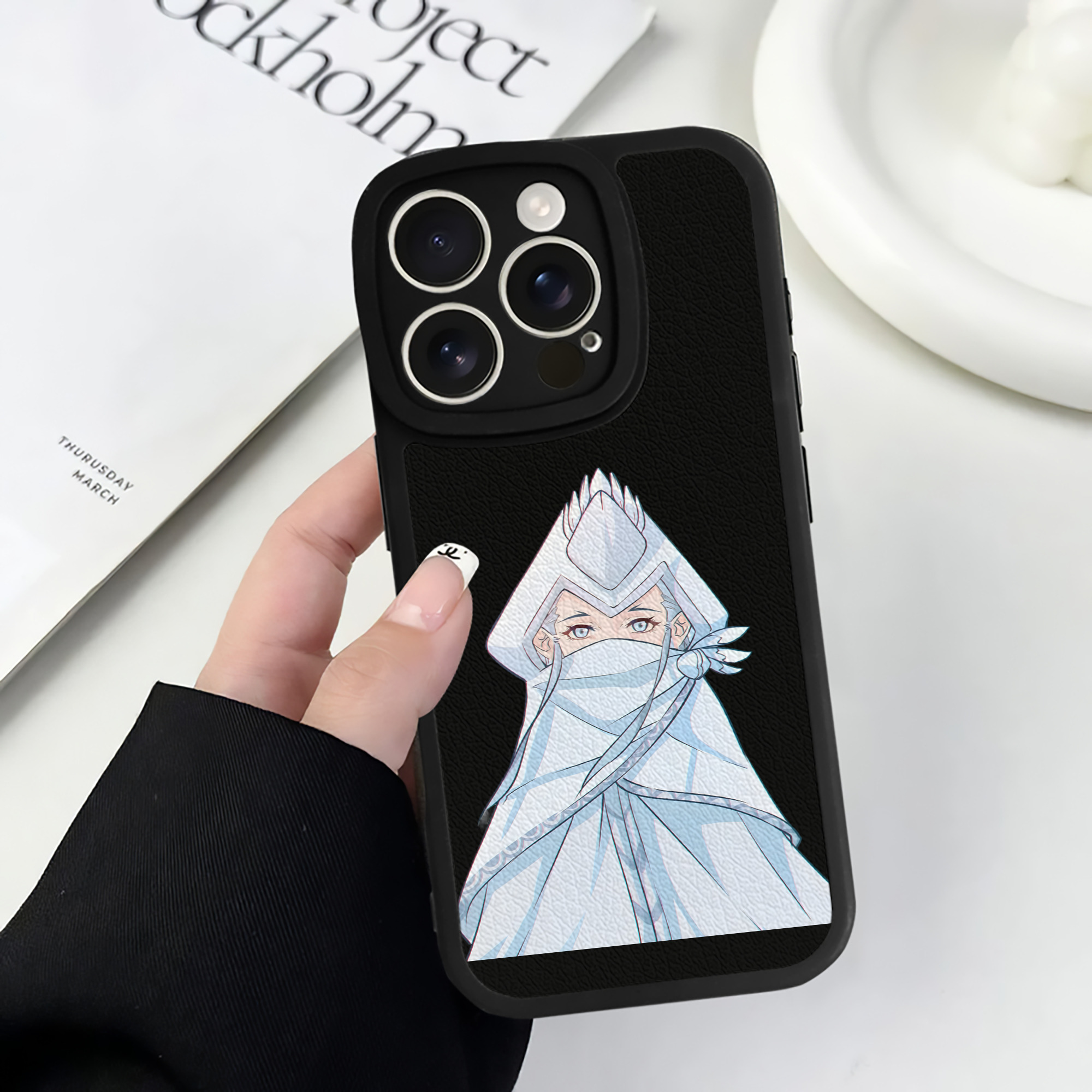 （画像用） Ne Zha 2 ナタ 魔童の大暴れ 【iPhone 16シリーズ対応】シリコンスマホケース（レザー調） 材質：シリコン